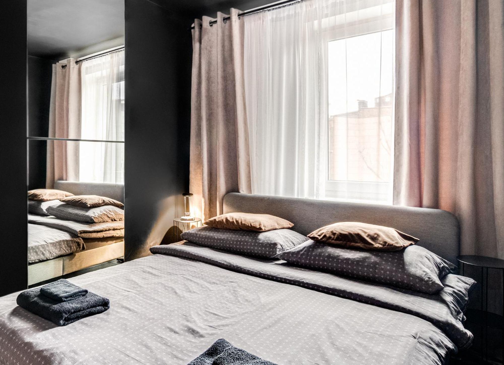 Blacknight Apartment - Self Check-In 24H - Wroclaw, Wroclaw